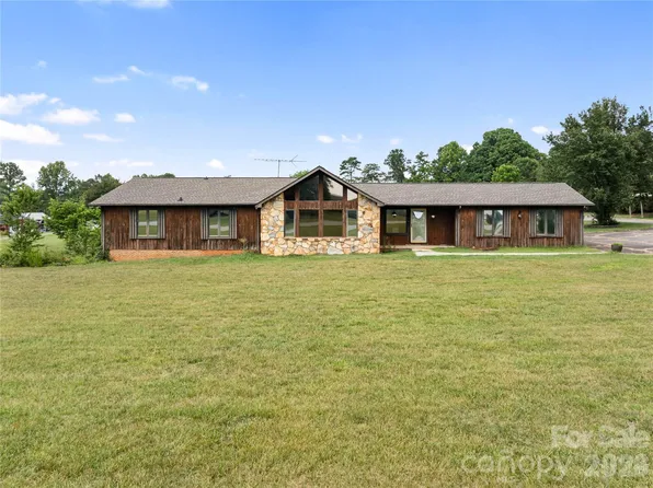 7610 Long Island Rd, Catawba, NC 28609