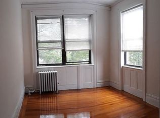35-09 31st St #4-1, Astoria, NY 11106