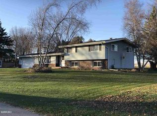 1226 Jay St, Freeport, IL 61032