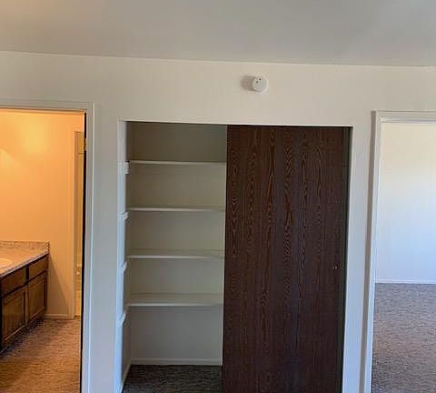 2nd image of 1032 E 400 S APT 503B