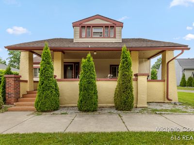 626 Academy St, Portland, MI, 48875