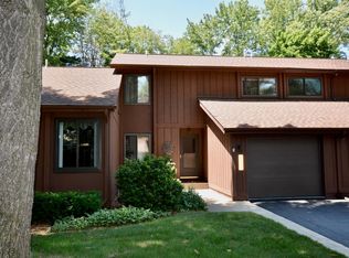 4936 Grandview Cir, Midland, MI 48640