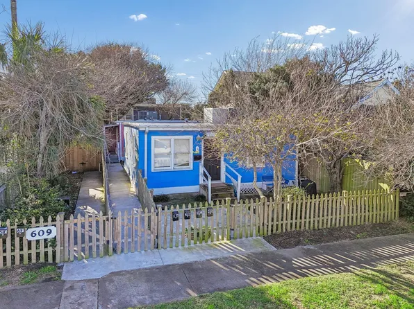 609 Sealy St, Galveston, TX 77550