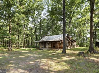 547 Twin Flower Ln, Capon Bridge, WV 26711
