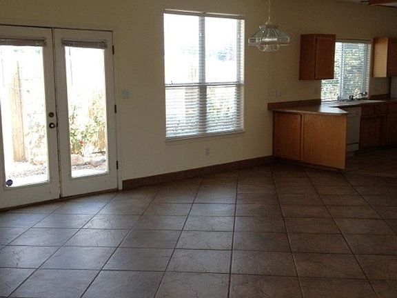 5th image of 7019 Natalie Janae Ln NE