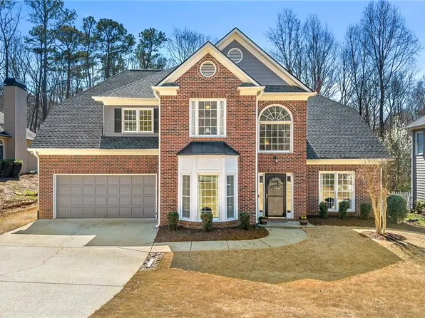 6317 Green Oak Rdg, Flowery Branch, GA 30542