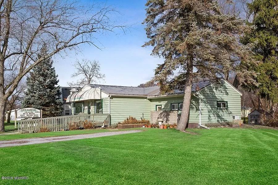 307 S Whittaker St photo 1