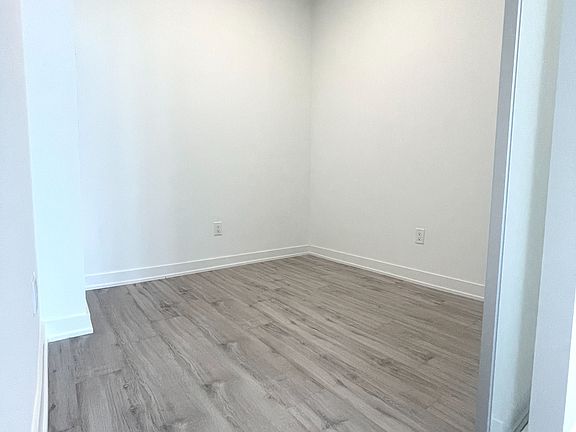 2nd image of 252 Church St #2105