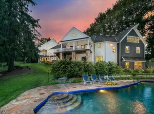 106 Mosle Rd, Far Hills, NJ 07931