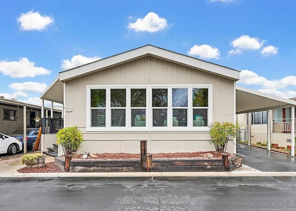 1st image of 11949 Riverside Dr Space 23