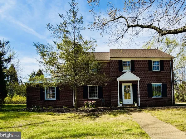 110 Alapocas Dr, Wilmington, DE 19803