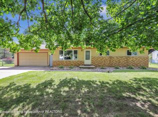 2029 Jefferson St, Holt, MI 48842