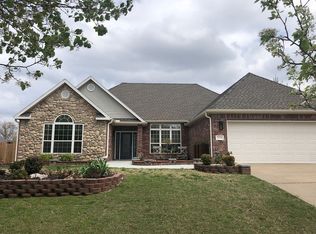 2308 SW Clover Ct, Bentonville, AR 72712