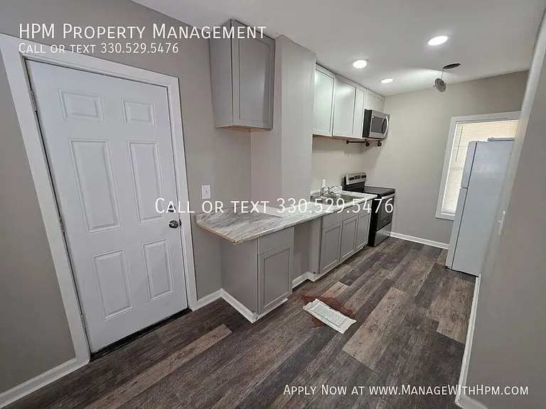 392 Bailey Ct #1 — Photo 6