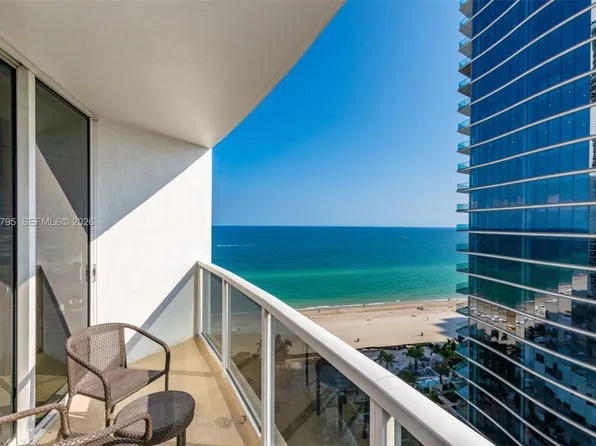 18001 Collins Ave #1414, North Miami Beach, FL 33160