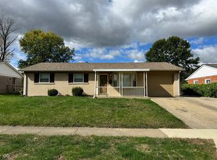 1406 Biloxi Ln, Beech Grove, IN 46107