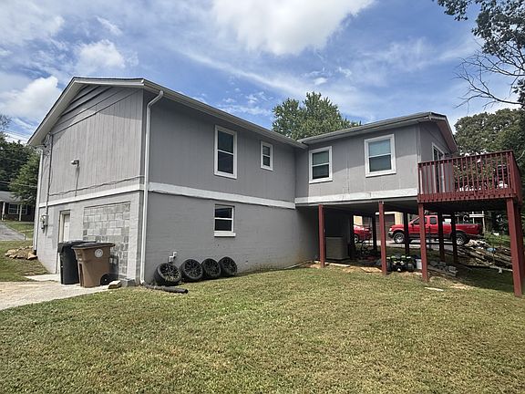 5th image of 6500 Shrewsbury Dr