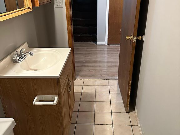 5th image of 5008 N Cicero Ave