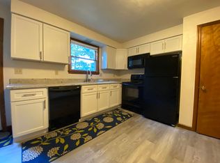 108 Edgewater Vlg #28, Latrobe, PA 15650