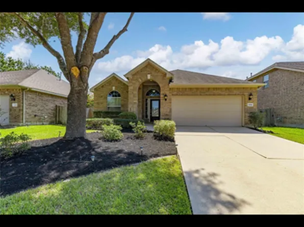 13814 McKinney Creek Ln, Houston, TX 77044