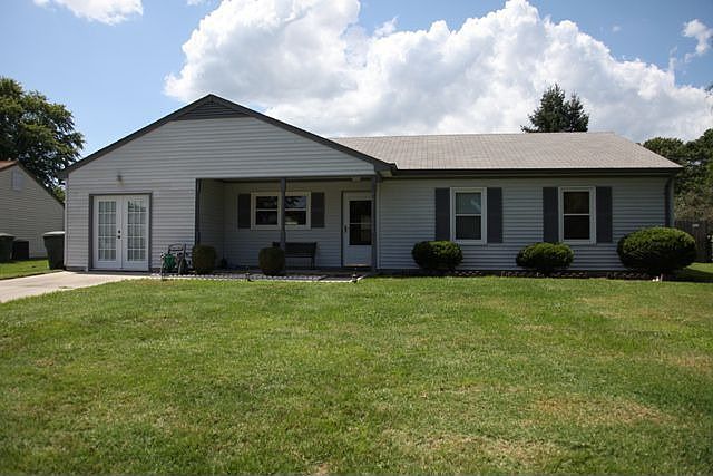 1st image of 691 Carywood Ln
