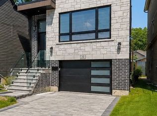 33 August Ave, Toronto, ON M1L3M8