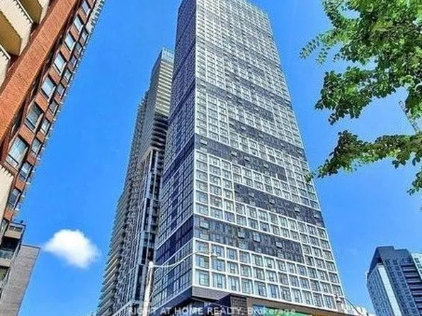 181 Dundas St E, Toronto, ON