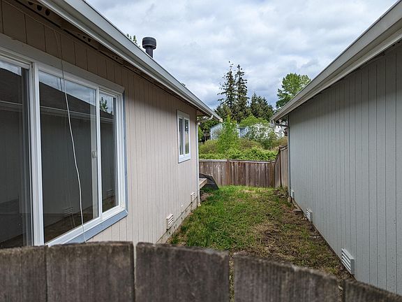 2nd image of 10429 60th Ave NE