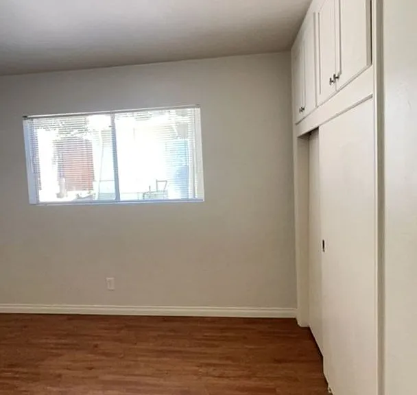 400 Ferrini Rd — Photo 13