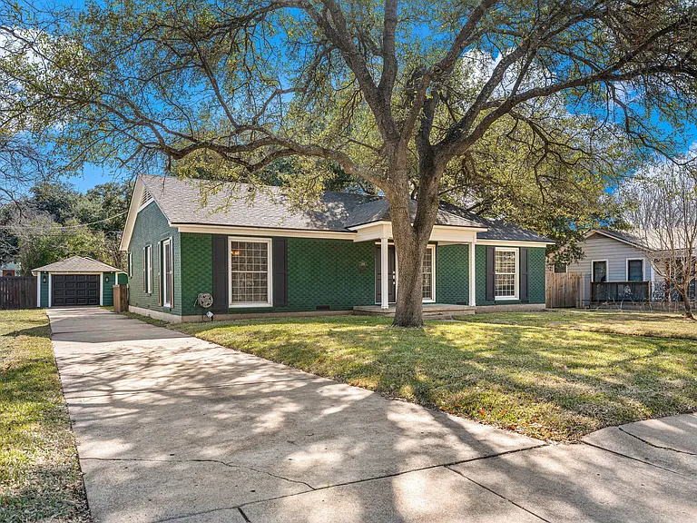 33066 Cumberland Ave — Photo 10