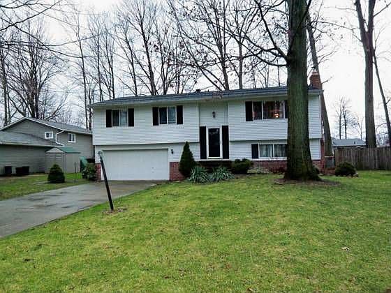 1st image of 1654 Dorchester Dr