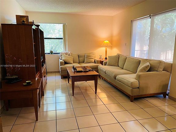 3rd image of 10827 NW 7th St APT 21-42