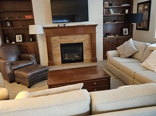 4933 NE 8th St, Renton, WA 98059