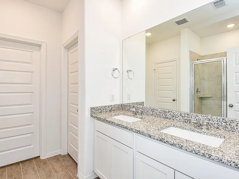 23002 Undertaken Path Dr — Photo 17