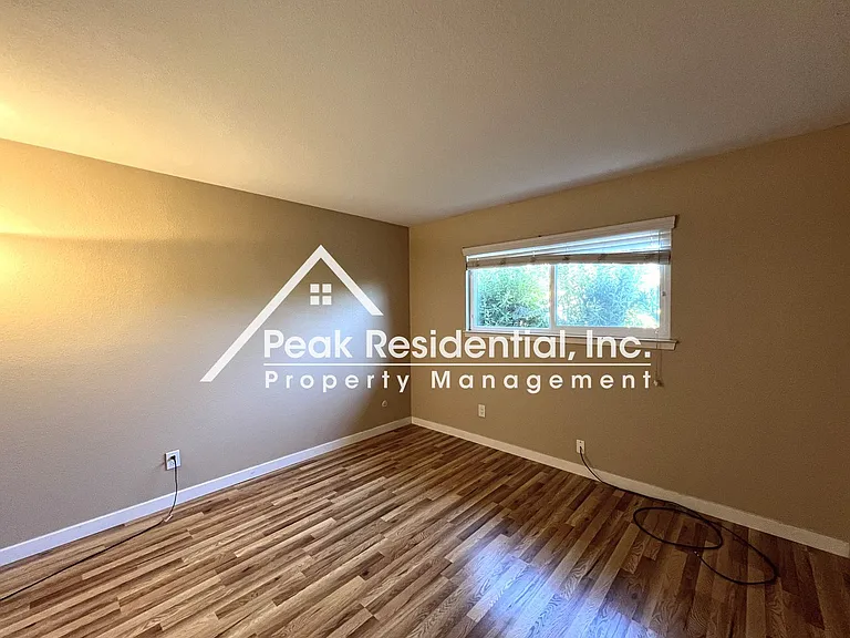 3101 Gardendale Rd — Photo 7