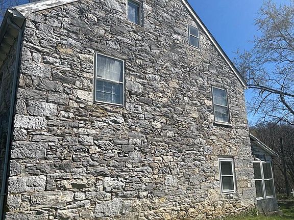 4th image of 3819 Harpers Ferry Rd