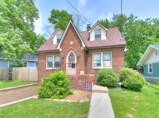 1617 41st St, Des Moines, IA 50310