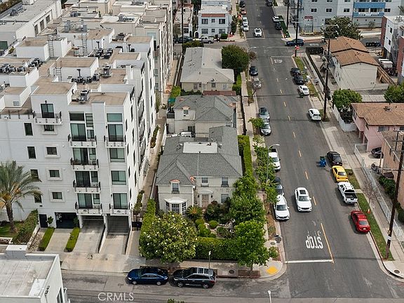 4th image of 1056 S Serrano Ave