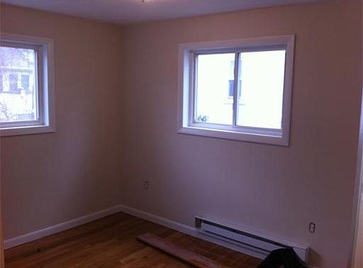 3rd image of 67 Montclair Ave APT 1