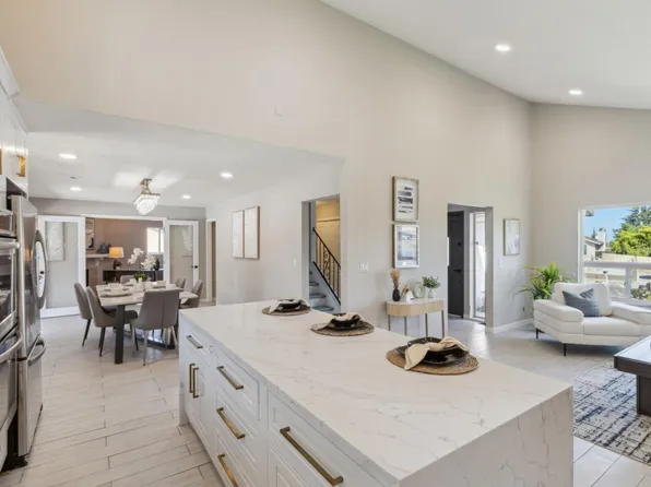 2494 Prunetree Ct, San Jose, CA 95121