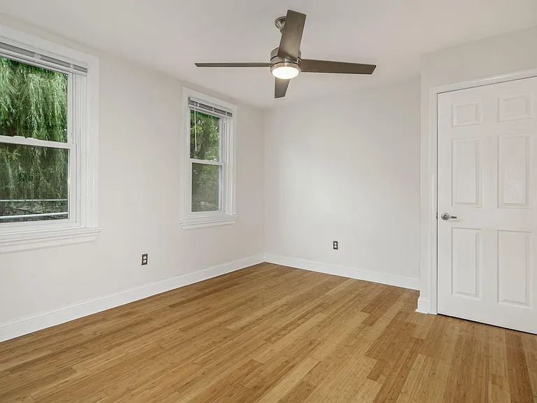 Bedroom 2 (back of house)