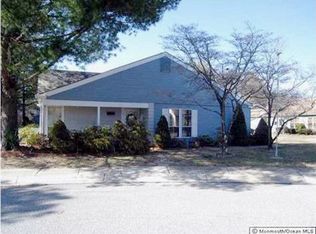 687A Friar Ct, Manchester, NJ 08759