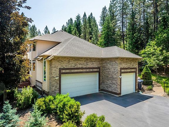 2nd image of 12910 S Fairway Ridge Ln