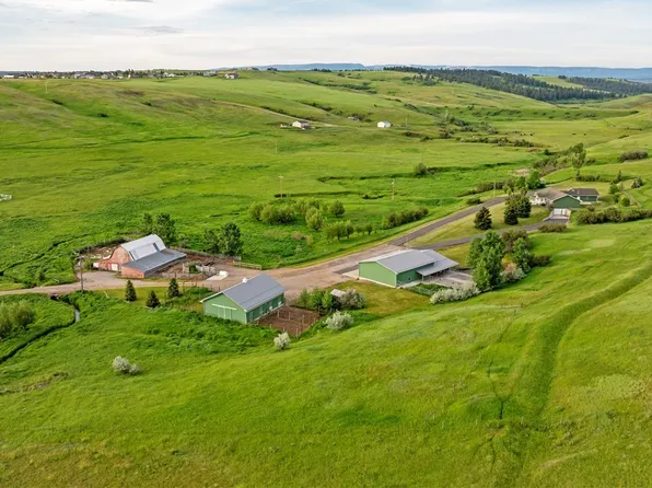 297 Paper Trl, Lewistown, MT 59457