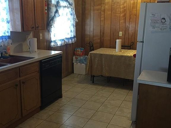 5th image of 3105 Kendyl St