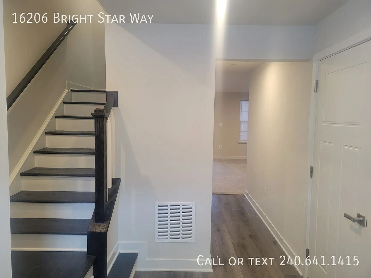 Stunning 3 BR/2 Full BA & 2 Half BA Townhome in Bowie! — Photo 2