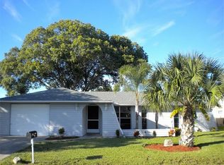 7131 Cay Dr, Port Richey, FL 34668