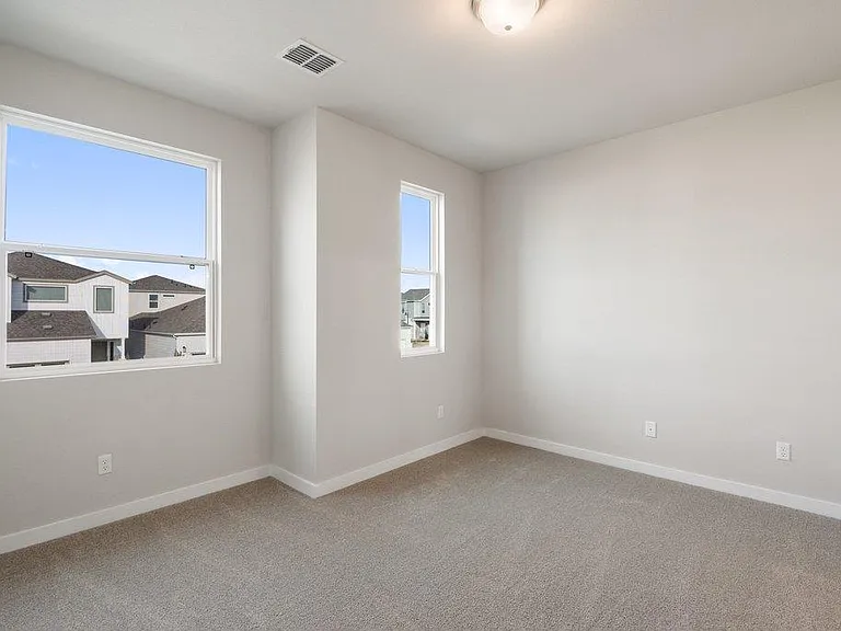 2209 Grenache Dr — Photo 15