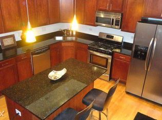 3821 S Wabash Ave APT 2N, Chicago, IL 60653