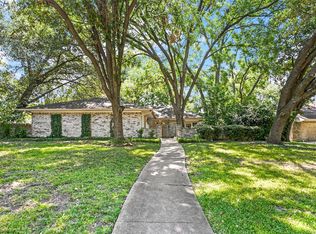 302 Xavier Dr, Garland, TX 75043